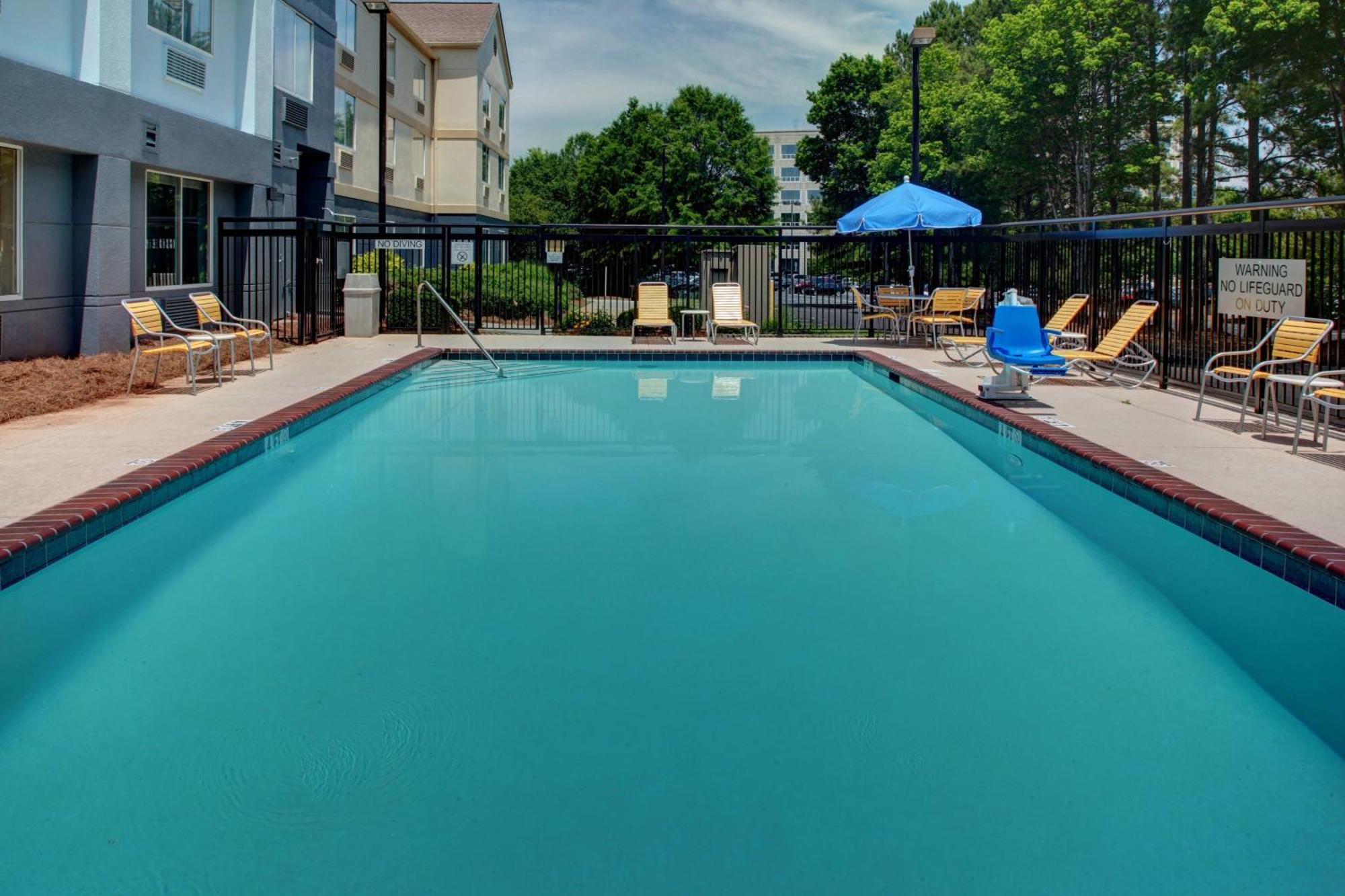 Fairfield Inn & Suites By Marriott Atlanta Alpharetta Exterior foto